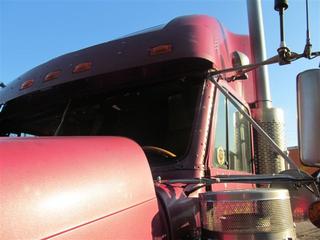 1999 Freightliner Classic XL Salvage