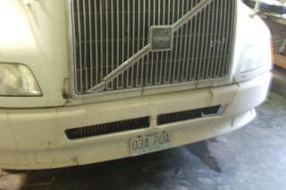 1998 VOLVO VNL64T610 Salvage