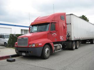 2003 Freightliner Century CST120064ST Salvage