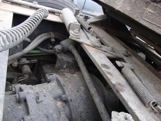 2004 FREIGHTLINER CL120 COLUMBIA Salvage
