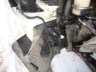 2004 FREIGHTLINER CL120 COLUMBIA Salvage