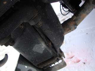 2004 FREIGHTLINER CL120 COLUMBIA Salvage