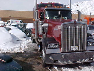 2002 Kenworth W900 Salvage 2002 Kenworth W900 Salvage