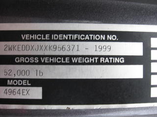 1999 Western Star 4964EX Salvage 1999 Western Star 4964EX Salvage