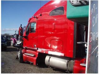 2002 Kenworth T2000 Salvage