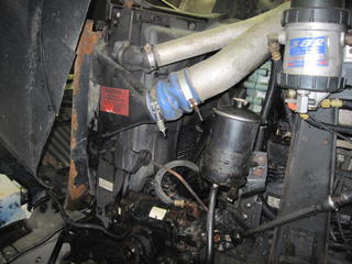 2003 IHC 9200i Salvage 2003 IHC 9200i Salvage