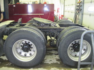 2003 IHC 9200i Salvage 2003 IHC 9200i Salvage