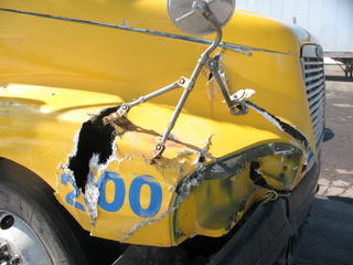 2001 FRTLINER CENTURY Salvage 2001 FRTLINER CENTURY Salvage