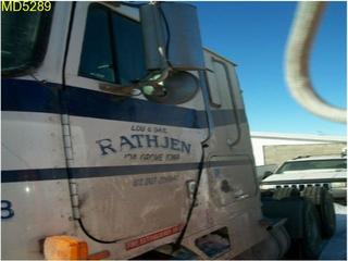 1998 INTERNATIONAL 9800 / *** QUICK BID **** Salvage 1998 INTERNATIONAL 9800 / *** QUICK BID **** Salvage