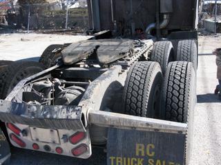 2002 Peterbilt 387 Salvage 2002 Peterbilt 387 Salvage