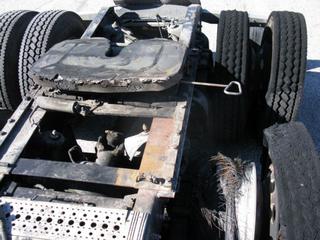 2002 Peterbilt 387 Salvage 2002 Peterbilt 387 Salvage