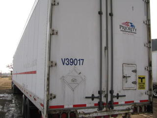 99 GT DANE DRY VAN Salvage 99 GT DANE DRY VAN Salvage