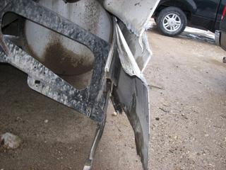 1999 Volvo VNL64T Salvage 1999 Volvo VNL64T Salvage