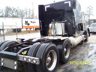 1999 PETERBILT Salvage 1999 PETERBILT Salvage