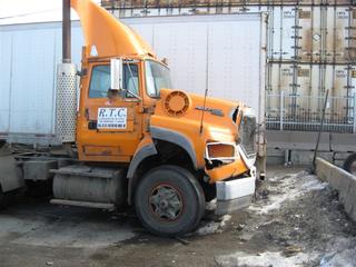 1994 Ford aeromax  Salvage