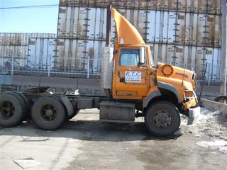 1994 Ford aeromax  Salvage