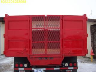 1987 INTERNATIONAL WITH DUMP BOX Salvage 1987 INTERNATIONAL WITH DUMP BOX Salvage