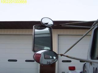 1987 INTERNATIONAL WITH DUMP BOX Salvage 1987 INTERNATIONAL WITH DUMP BOX Salvage
