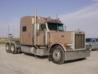 2004 Pete 379EH Salvage