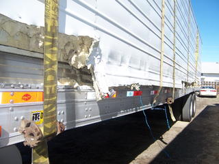 2008 Utility 3000R  Salvage