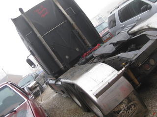 2001 MACK CX613 Salvage