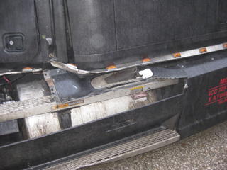 2001 MACK CX613 Salvage