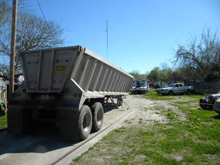 2000 Vantage End Dump Salvage