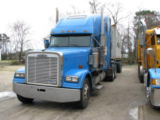 2000 Freightliner Salvage 2000 Freightliner Salvage