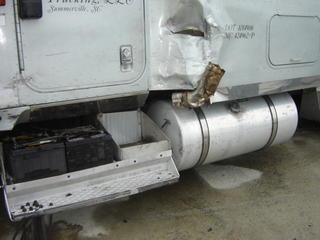 2000 International 9900i Salvage 2000 International 9900i Salvage