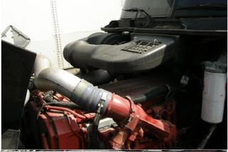 2004 international 9200 i  Salvage