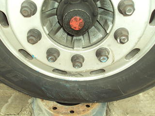 2000 Volvo VNL64T660 Salvage 2000 Volvo VNL64T660 Salvage