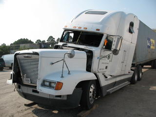2001-freightliner Salvage 2001-freightliner Salvage