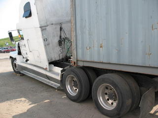 2001-freightliner Salvage 2001-freightliner Salvage