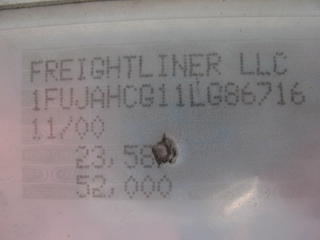 2001-freightliner Salvage 2001-freightliner Salvage