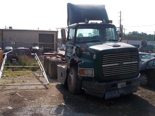 1997 Ford L-9000 Day Cab Tractor Salvage 1997 Ford L-9000 Day Cab Tractor Salvage