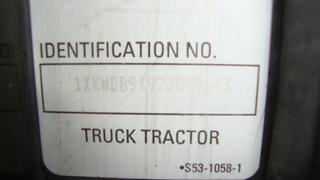 2002 Kenworth W900B Salvage