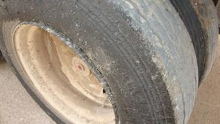 2002 RED RIVER SH2 4196 63 Salvage 2002 RED RIVER SH2 4196 63 Salvage