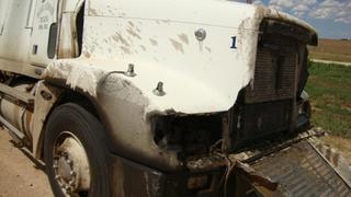 2000 FREIGHTLINER FLD Salvage 2000 FREIGHTLINER FLD Salvage