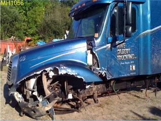 2003 Freightliner Salvage