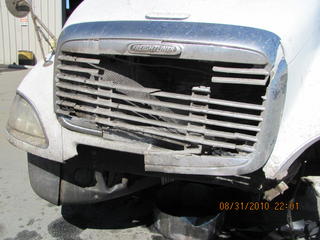 2003 Freightliner Columbia Salvage 2003 Freightliner Columbia Salvage