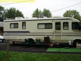 1992 ALLEGRO BAY 32' DIESEL Salvage