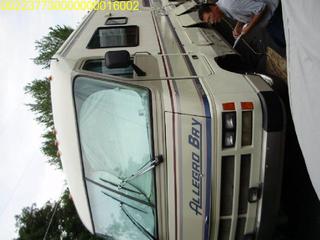 1992 ALLEGRO BAY 32' DIESEL Salvage 1992 ALLEGRO BAY 32' DIESEL Salvage