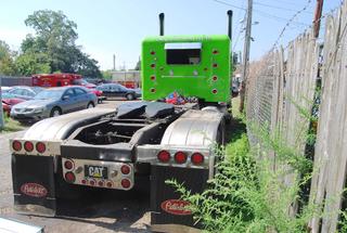 1986 Peterbilt, 379 Salvage 1986 Peterbilt, 379 Salvage