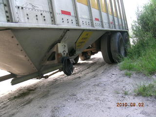 2000 Cornhusker Bottom Hopper Salvage