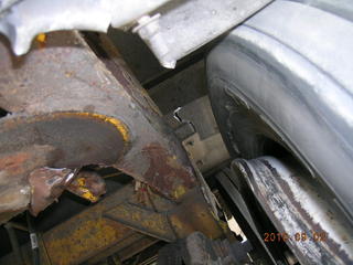 2000 Cornhusker Bottom Hopper Salvage