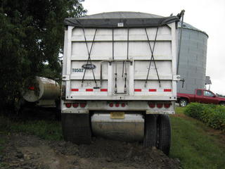 2005 trailerstar dump trailer Salvage