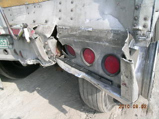 2000 Cornhusker Bottom Hopper Salvage