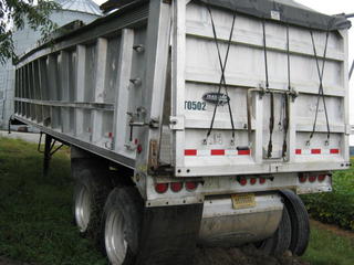 2005 trailerstar dump trailer Salvage
