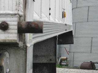 2005 trailerstar dump trailer Salvage