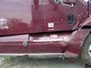06 Freightliner Columbia Salvage